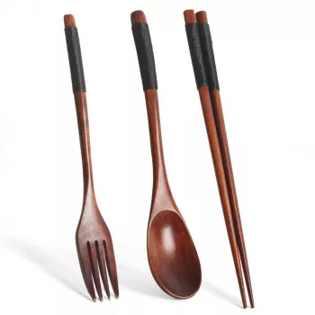 Wooden Cutlery for Hot Soups & Noodles: Is It Safe?